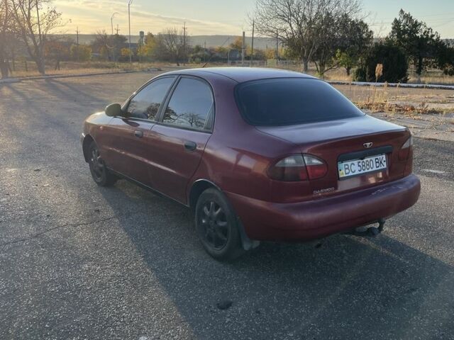 Деу Сенс 2008 у Ширяеве на Automoto.ua Червоний Деу Сенс, об'ємом двигуна 1.5 л та пробігом 70 тис. км за 1600 $, фото 4 на Automoto.ua