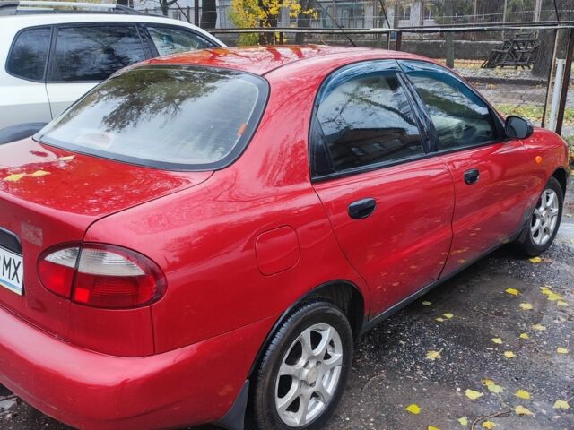 Червоний Деу Сенс, об'ємом двигуна 1.6 л та пробігом 30 тис. км за 2000 $, фото 5 на Automoto.ua