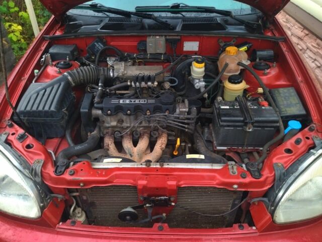 Дэу Сенс 2008 в Новгород-Северском на Automoto.ua Красный Дэу Сенс, объемом двигателя 1.5 л и пробегом 288 тыс. км за 2800 $, фото 3 на Automoto.ua