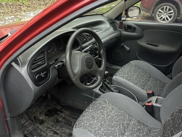 Червоний Деу Сенс, об'ємом двигуна 1.4 л та пробігом 125 тис. км за 2100 $, фото 14 на Automoto.ua