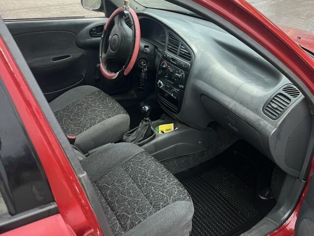 Красный Дэу Сенс, объемом двигателя 0 л и пробегом 400 тыс. км за 1700 $, фото 5 на Automoto.ua