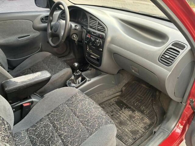 Красный Дэу Сенс, объемом двигателя 1.5 л и пробегом 210 тыс. км за 2750 $, фото 20 на Automoto.ua