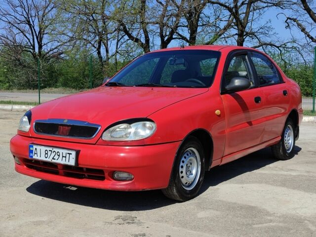 Красный Дэу Сенс, объемом двигателя 1.5 л и пробегом 1 тыс. км за 1150 $, фото 2 на Automoto.ua