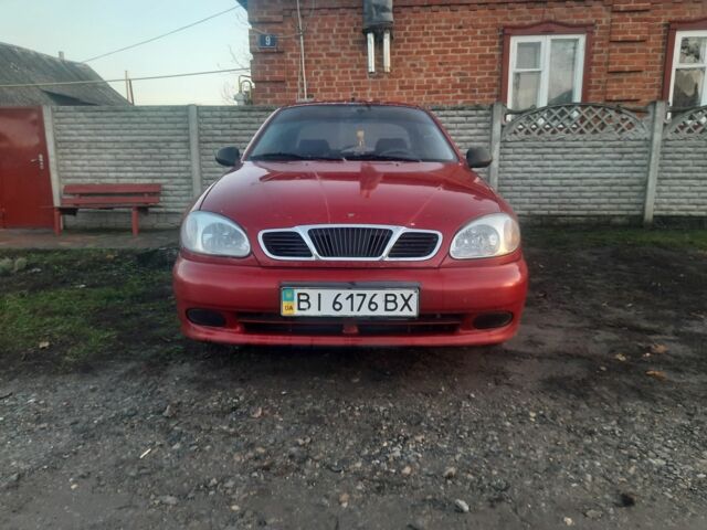 Красный Дэу Сенс, объемом двигателя 1.5 л и пробегом 162 тыс. км за 1654 $, фото 1 на Automoto.ua