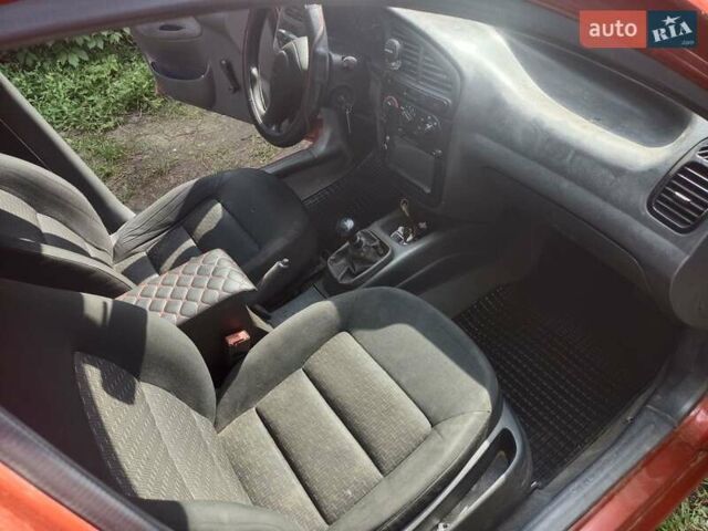 Красный Дэу Сенс, объемом двигателя 1.5 л и пробегом 276 тыс. км за 1800 $, фото 5 на Automoto.ua