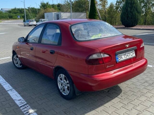 Красный Дэу Сенс, объемом двигателя 1.5 л и пробегом 281 тыс. км за 2299 $, фото 2 на Automoto.ua