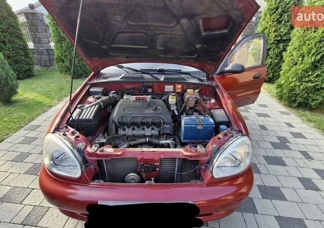 Красный Дэу Сенс, объемом двигателя 1.4 л и пробегом 200 тыс. км за 1700 $, фото 3 на Automoto.ua
