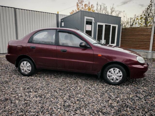 Деу Сенс 2008 у Бердичеве на Automoto.ua Червоний Деу Сенс, об'ємом двигуна 1.5 л та пробігом 90 тис. км за 2900 $, фото 3 на Automoto.ua