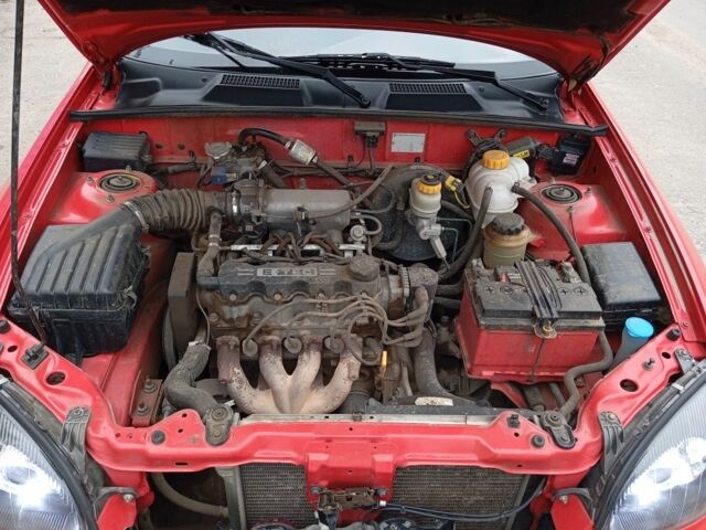Дэу Сенс 2008 в Каменское - Днепродзержинск на Automoto.ua Красный Дэу Сенс, объемом двигателя 1.5 л и пробегом 200 тыс. км за 2700 $, фото 8 на Automoto.ua