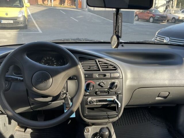 Красный Дэу Сенс, объемом двигателя 1.6 л и пробегом 148 тыс. км за 2600 $, фото 5 на Automoto.ua