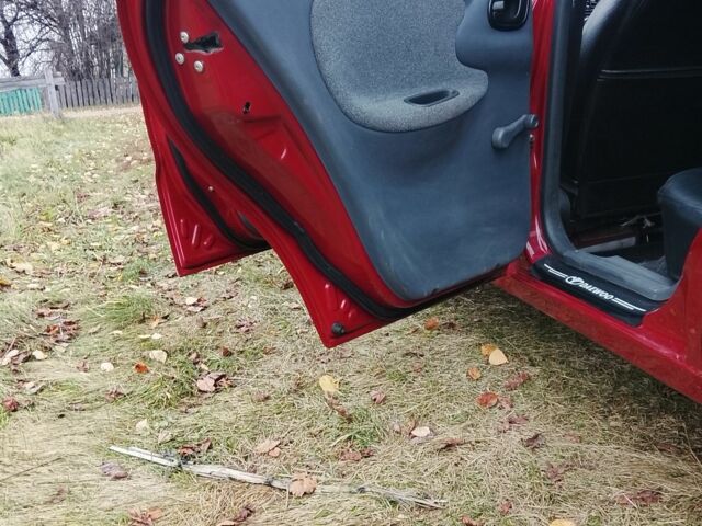 Червоний Деу Сенс, об'ємом двигуна 1 л та пробігом 169 тис. км за 1300 $, фото 1 на Automoto.ua