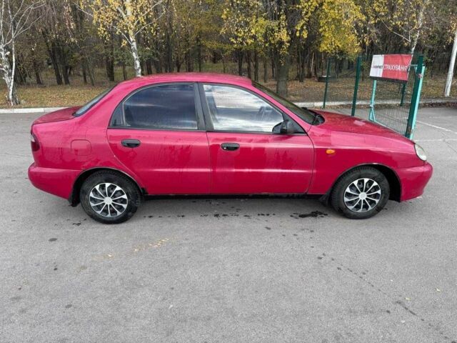 Красный Дэу Сенс, объемом двигателя 1.5 л и пробегом 120 тыс. км за 1350 $, фото 3 на Automoto.ua