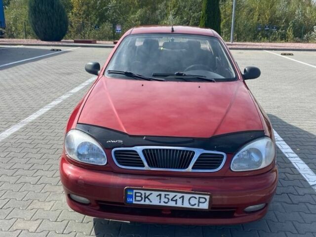 Красный Дэу Сенс, объемом двигателя 1.5 л и пробегом 281 тыс. км за 2299 $, фото 1 на Automoto.ua