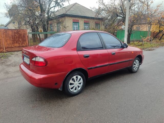 Красный Дэу Сенс, объемом двигателя 1.4 л и пробегом 254 тыс. км за 1500 $, фото 2 на Automoto.ua