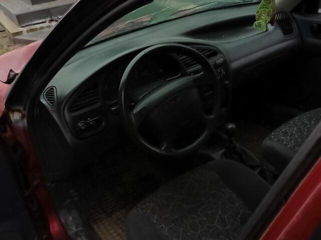 Червоний Деу Сенс, об'ємом двигуна 1.5 л та пробігом 180 тис. км за 800 $, фото 4 на Automoto.ua