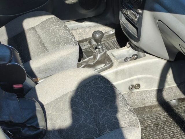 Червоний Деу Сенс, об'ємом двигуна 1.4 л та пробігом 110 тис. км за 2400 $, фото 6 на Automoto.ua