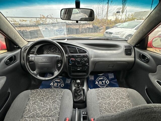 Красный Дэу Сенс, объемом двигателя 1.6 л и пробегом 198 тыс. км за 2900 $, фото 7 на Automoto.ua