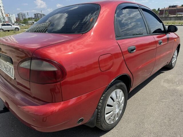 Красный Дэу Сенс, объемом двигателя 1.5 л и пробегом 200 тыс. км за 2300 $, фото 3 на Automoto.ua