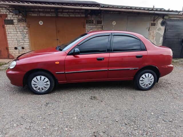 Красный Дэу Сенс, объемом двигателя 1.4 л и пробегом 154 тыс. км за 2260 $, фото 2 на Automoto.ua