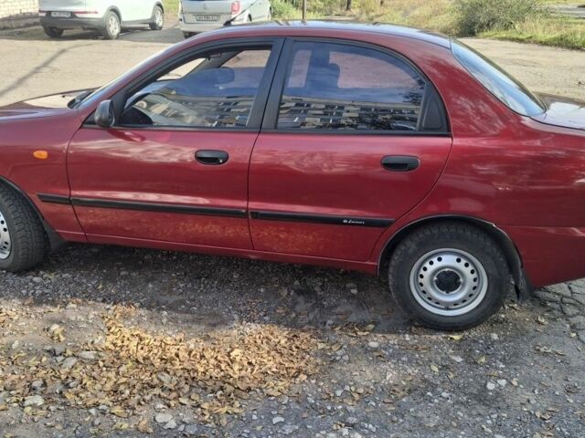 Красный Дэу Сенс, объемом двигателя 0 л и пробегом 300 тыс. км за 2500 $, фото 4 на Automoto.ua