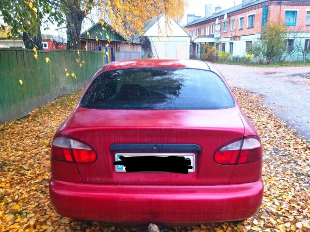 Дэу Сенс 2008 в Новгород-Северском на Automoto.ua Красный Дэу Сенс, объемом двигателя 1.5 л и пробегом 288 тыс. км за 2800 $, фото 1 на Automoto.ua