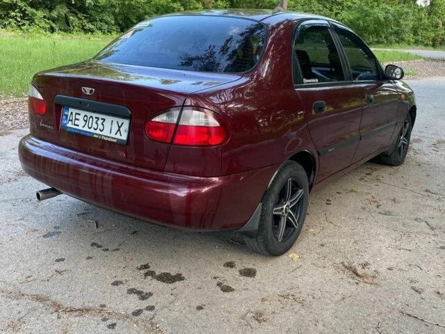 Красный Дэу Сенс, объемом двигателя 1.5 л и пробегом 144 тыс. км за 3200 $, фото 3 на Automoto.ua