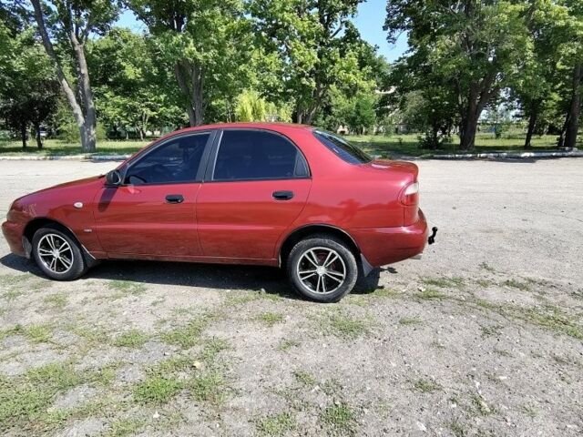 Красный Дэу Сенс, объемом двигателя 1.5 л и пробегом 185 тыс. км за 1850 $, фото 3 на Automoto.ua