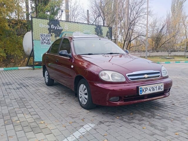 Красный Дэу Сенс, объемом двигателя 1.5 л и пробегом 200 тыс. км за 2850 $, фото 2 на Automoto.ua