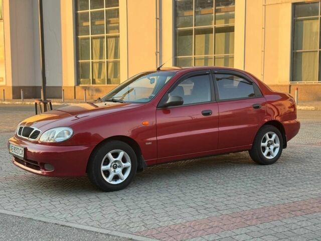 Красный Дэу Сенс, объемом двигателя 1.5 л и пробегом 117 тыс. км за 3200 $, фото 1 на Automoto.ua