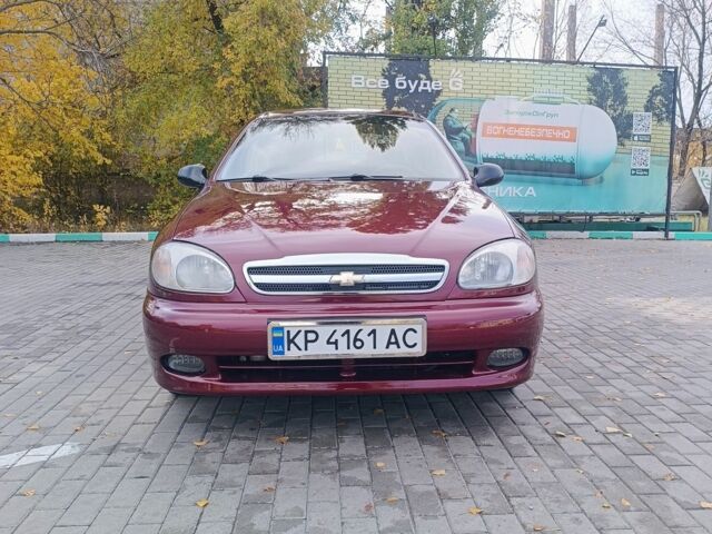 Красный Дэу Сенс, объемом двигателя 1.5 л и пробегом 200 тыс. км за 2850 $, фото 1 на Automoto.ua