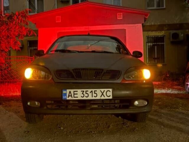 Червоний Деу Сенс, об'ємом двигуна 1.5 л та пробігом 176 тис. км за 2399 $, фото 1 на Automoto.ua