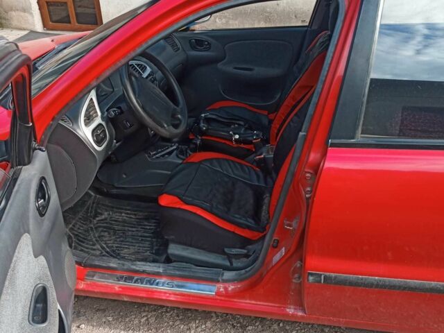 Червоний Деу Сенс, об'ємом двигуна 1.5 л та пробігом 24 тис. км за 2600 $, фото 4 на Automoto.ua