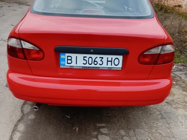Красный Дэу Сенс, объемом двигателя 1.5 л и пробегом 230 тыс. км за 2000 $, фото 1 на Automoto.ua