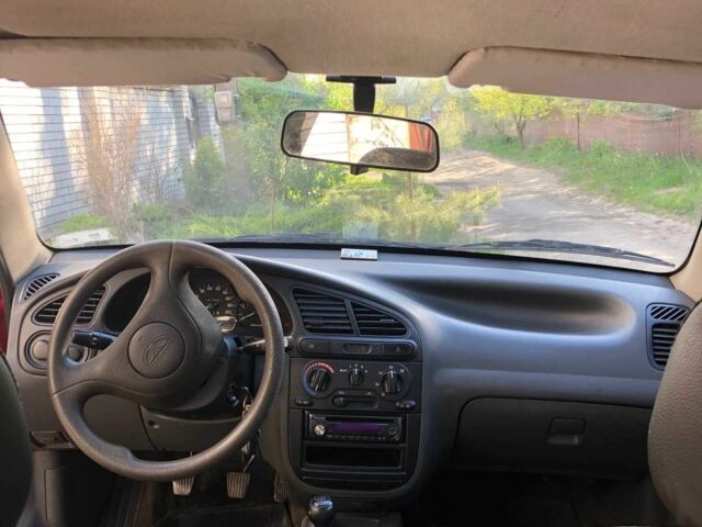 Красный Дэу Сенс, объемом двигателя 1.5 л и пробегом 142 тыс. км за 2884 $, фото 13 на Automoto.ua