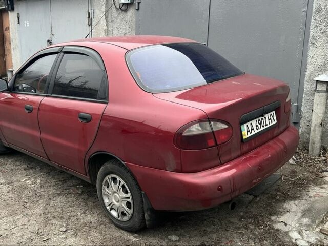 Красный Дэу Сенс, объемом двигателя 1.5 л и пробегом 228 тыс. км за 2300 $, фото 2 на Automoto.ua
