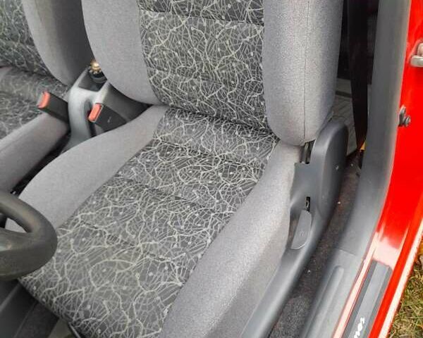 Червоний Деу Сенс, об'ємом двигуна 1.4 л та пробігом 117 тис. км за 3000 $, фото 15 на Automoto.ua