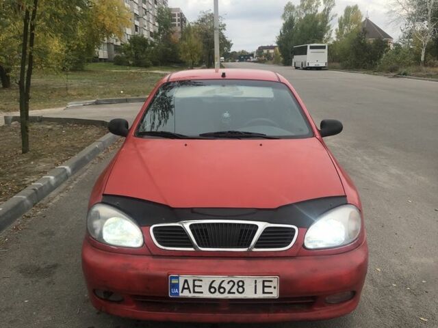 Красный Дэу Сенс, объемом двигателя 1.4 л и пробегом 317 тыс. км за 1000 $, фото 1 на Automoto.ua