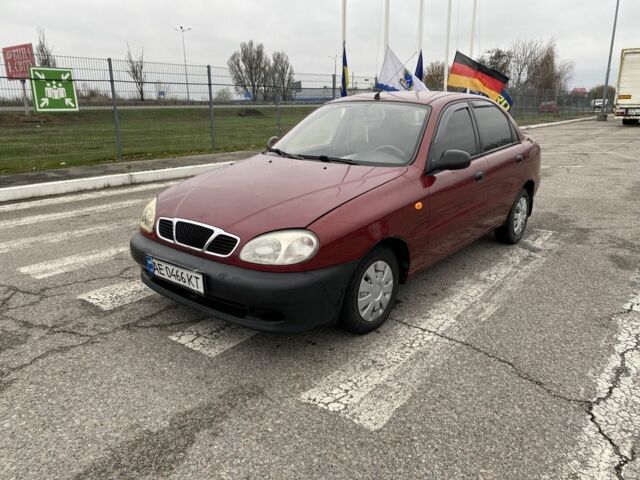 Красный Дэу Сенс, объемом двигателя 0 л и пробегом 250 тыс. км за 1500 $, фото 1 на Automoto.ua