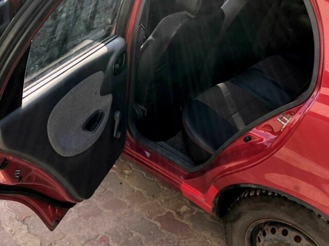 Красный Дэу Сенс, объемом двигателя 1.5 л и пробегом 142 тыс. км за 2884 $, фото 4 на Automoto.ua