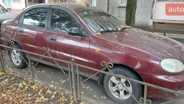 Красный Дэу Сенс, объемом двигателя 1.5 л и пробегом 160 тыс. км за 2200 $, фото 1 на Automoto.ua