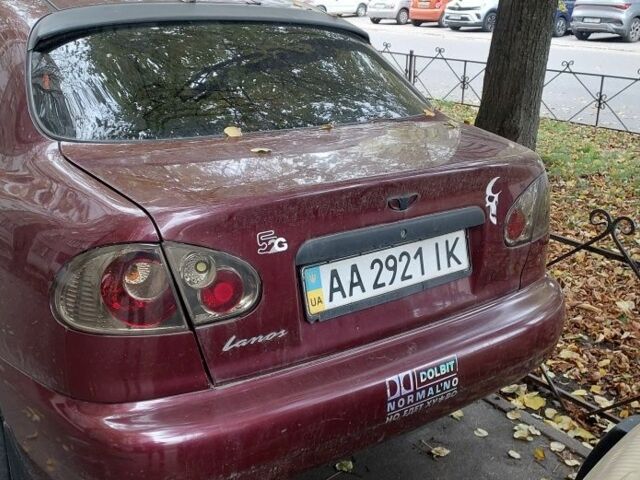 Красный Дэу Сенс, объемом двигателя 1.5 л и пробегом 160 тыс. км за 2200 $, фото 3 на Automoto.ua