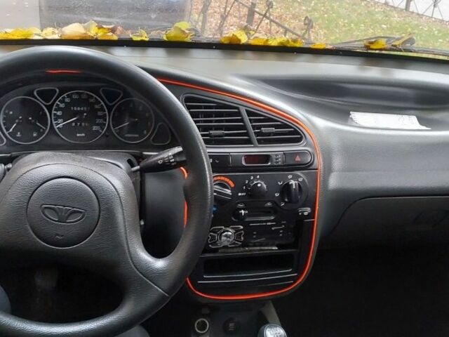 Красный Дэу Сенс, объемом двигателя 1.5 л и пробегом 160 тыс. км за 2200 $, фото 4 на Automoto.ua