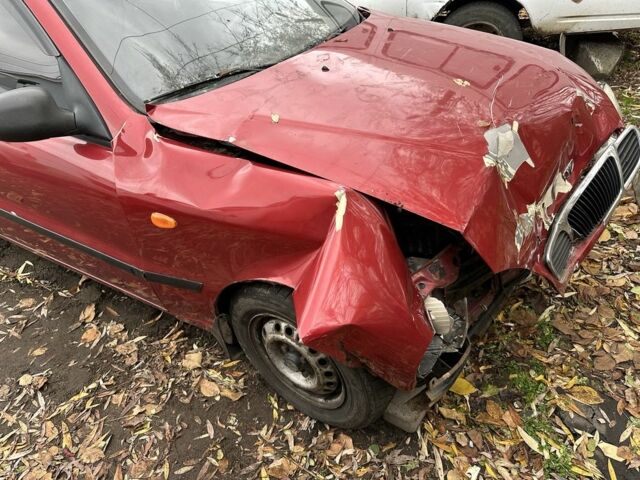 Красный Дэу Сенс, объемом двигателя 1.5 л и пробегом 234 тыс. км за 650 $, фото 2 на Automoto.ua