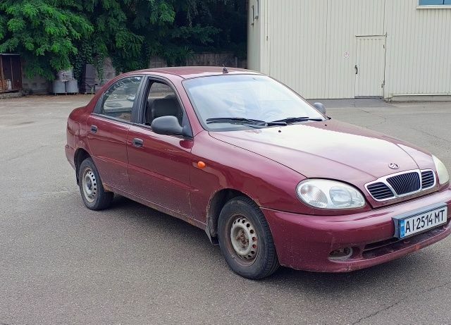 Червоний Деу Сенс, об'ємом двигуна 1.6 л та пробігом 256 тис. км за 1500 $, фото 2 на Automoto.ua