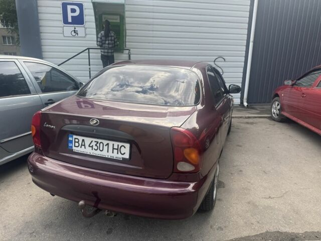 Червоний Деу Сенс, об'ємом двигуна 1.6 л та пробігом 202 тис. км за 2700 $, фото 3 на Automoto.ua