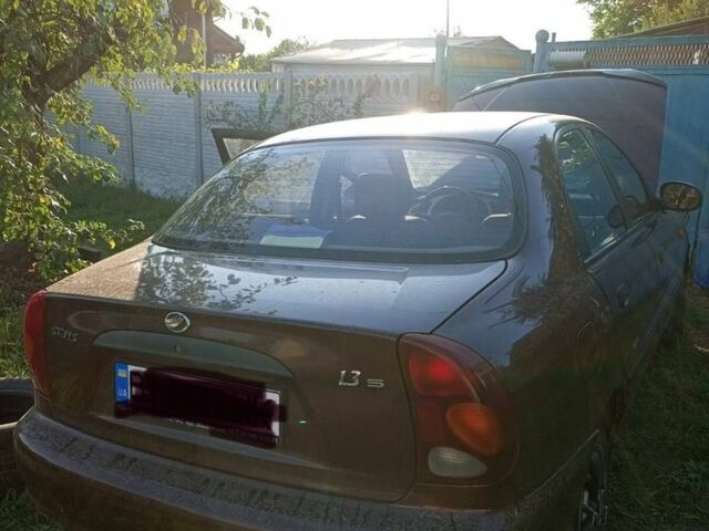 Красный Дэу Сенс, объемом двигателя 1.3 л и пробегом 157 тыс. км за 2400 $, фото 6 на Automoto.ua