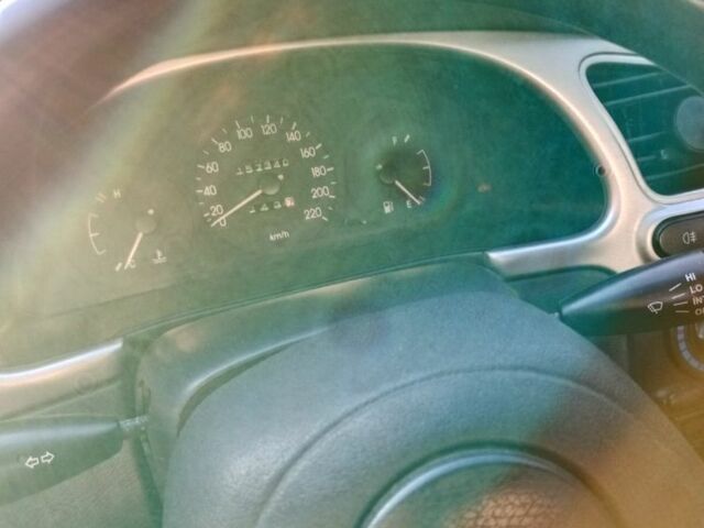 Красный Дэу Сенс, объемом двигателя 1.3 л и пробегом 157 тыс. км за 2400 $, фото 3 на Automoto.ua