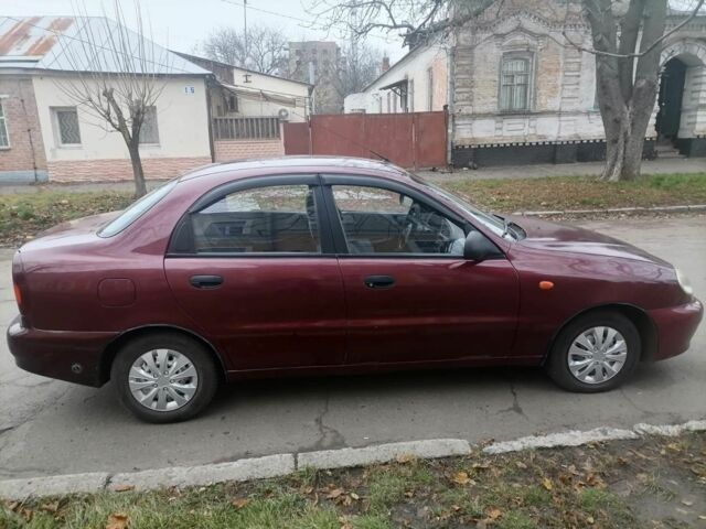 Красный Дэу Сенс, объемом двигателя 1.5 л и пробегом 164 тыс. км за 2400 $, фото 4 на Automoto.ua