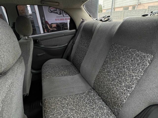 Красный Дэу Сенс, объемом двигателя 1.5 л и пробегом 210 тыс. км за 3450 $, фото 9 на Automoto.ua