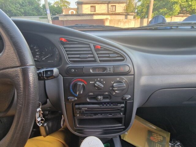 Червоний Деу Сенс, об'ємом двигуна 1.5 л та пробігом 165 тис. км за 2700 $, фото 7 на Automoto.ua